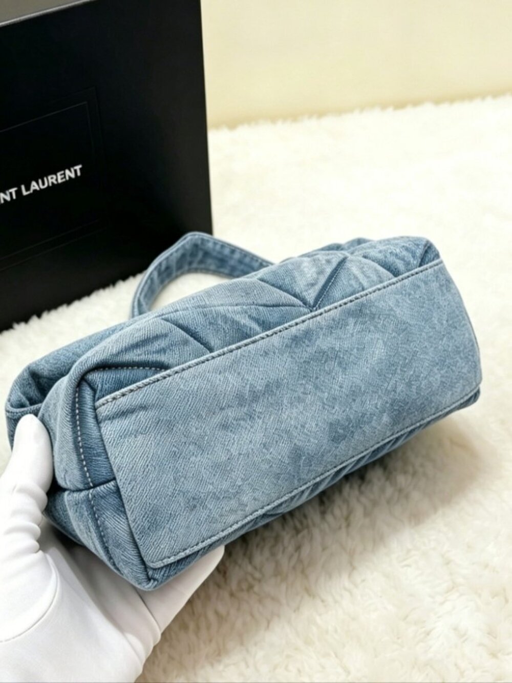 Saint Laurent Puffer Medium Bag - Picture 2 of 6